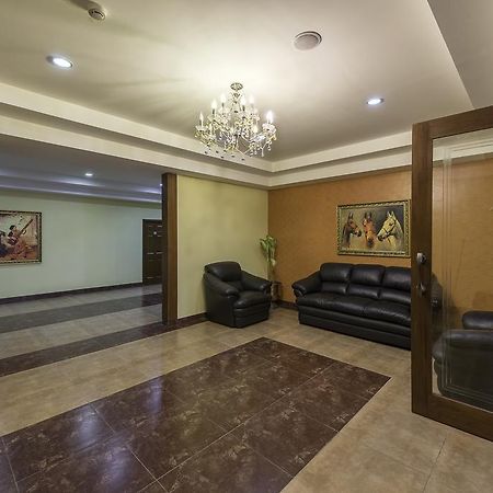 Treebo Crystal Castle Bangalore Exterior foto
